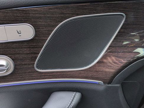 Used 2025 Mercedes-Benz GLE 350 4MATIC image 32