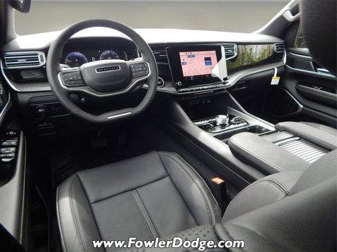 New 2024 Jeep Wagoneer L Series III w/ Rear Seat Video Group 1 image 10