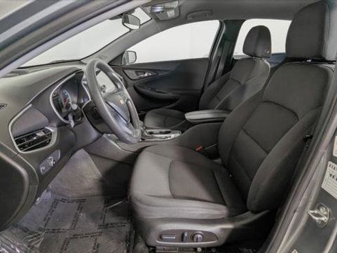 Used 2023 Chevrolet Malibu LT FWD image 14