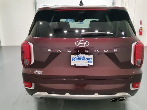 Used 2022 Hyundai Palisade Calligraphy image 5