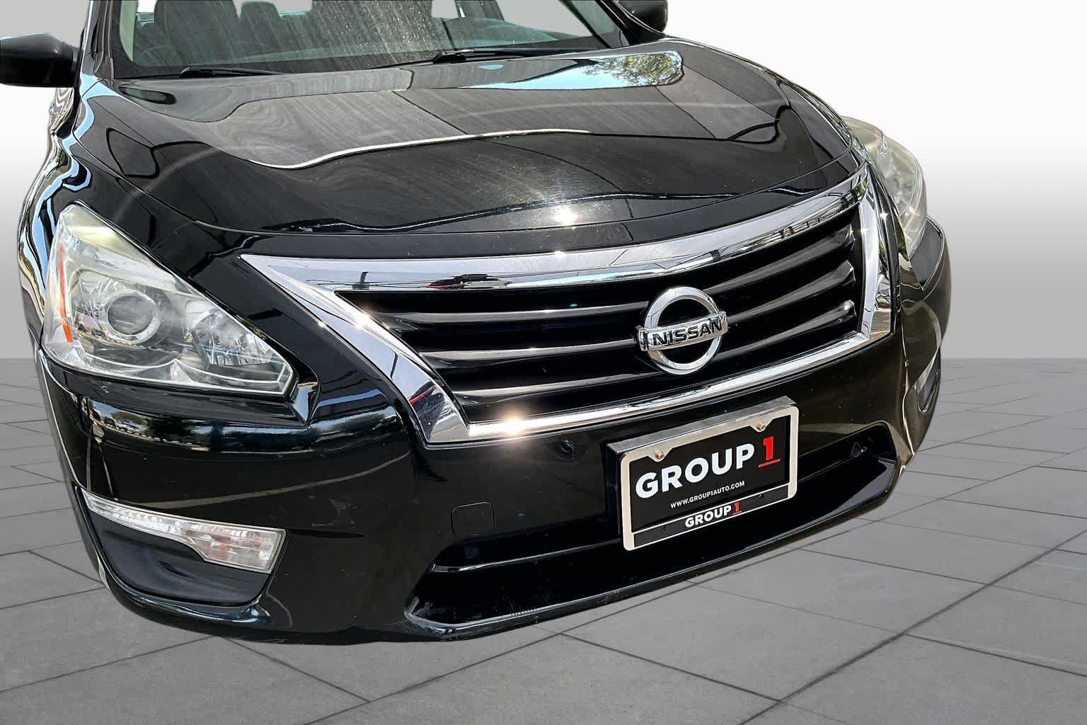 Used 2015 Nissan Altima 2.5 S w/ Power Driver Seat Package FWD image 29