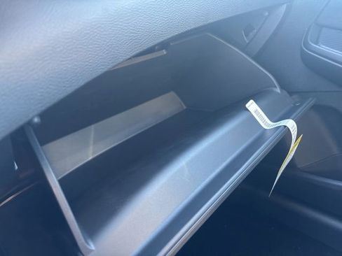 Used 2025 Nissan Sentra SV image 46