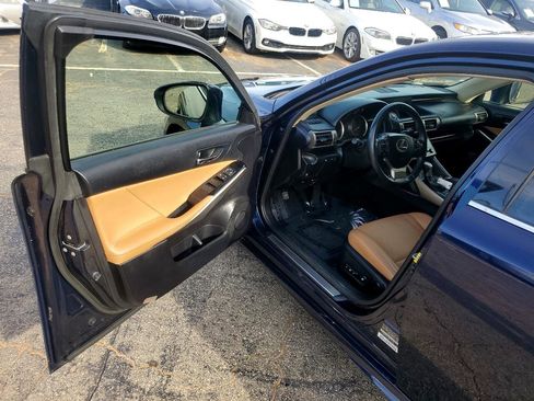 Used 2014 Lexus IS 250 AWD image 17