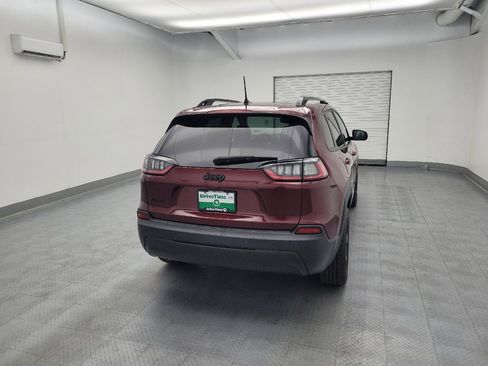 Used 2021 Jeep Cherokee Latitude Plus AWD/4WD image 7