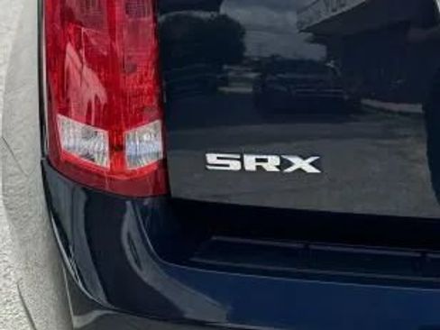 Used 2015 Cadillac SRX Luxury w/ Driver Awareness Package image 10