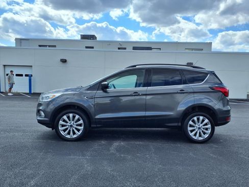 Used 2019 Ford Escape SEL AWD/4WD image 8