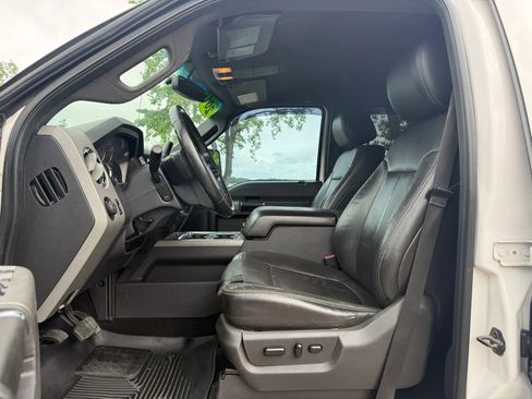 Used 2012 Ford F250 Lariat w/ FX4 Off Road Pkg AWD/4WD image 10