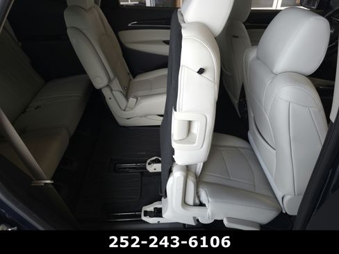 Used 2023 Buick Enclave Premium w/ Experience Buick Package FWD image 42