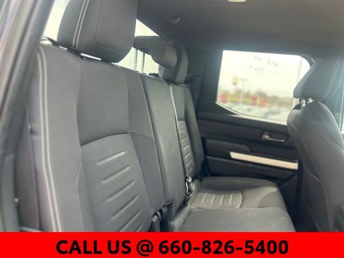 Used 2024 Toyota Tacoma TRD Off-Road image 7