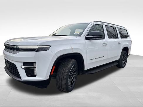 New 2026 Jeep Grand Wagoneer L 4WD image 34