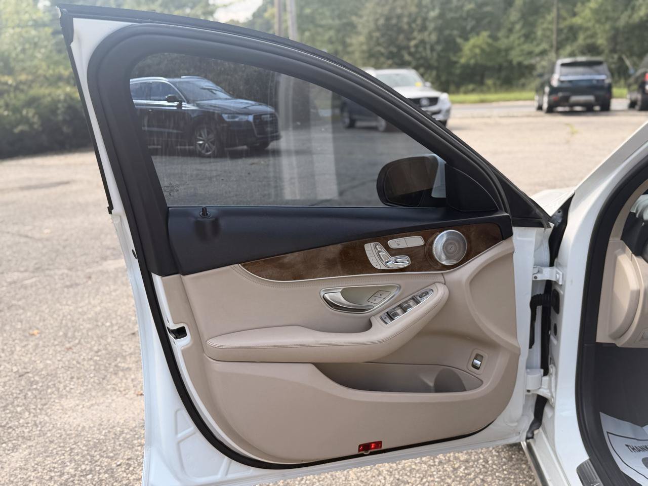 Used 2015 Mercedes-Benz C 300 4MATIC Sedan image 17