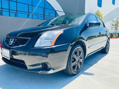 Used 2010 Nissan Sentra 2.0 S image 40
