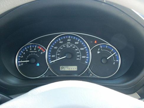 Used 2012 Subaru Forester 2.5X Premium w/ All-Weather Pkg image 10