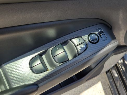 Used 2024 Nissan Altima 2.5 S FWD image 22