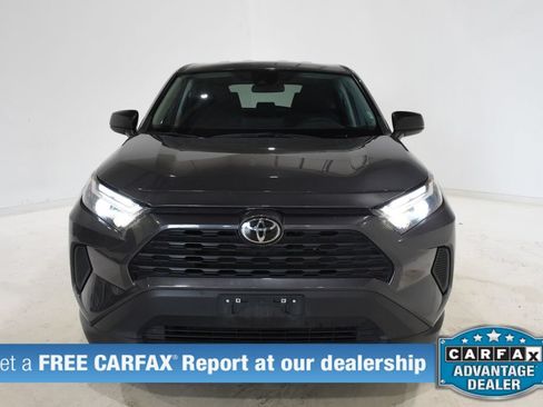 Used 2025 Toyota RAV4 LE AWD/4WD image 2