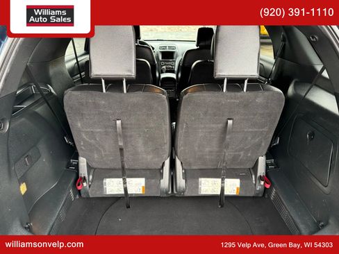 Used 2018 Ford Explorer XLT w/ Equipment Group 202A image 27