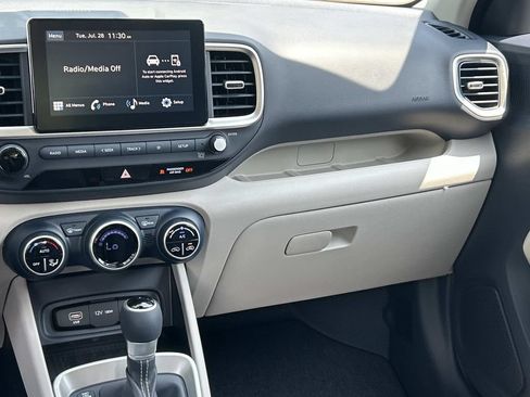 New 2026 Hyundai Venue SEL FWD image 23