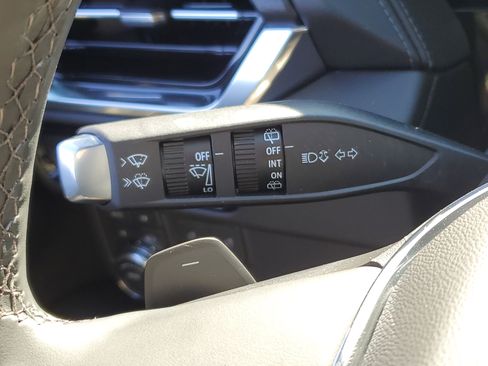 New 2025 GMC Yukon XL Denali w/ Sun & Power Step Package AWD/4WD image 17