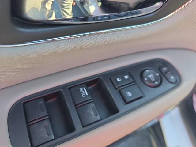 Used 2016 Honda HR-V EX image 27