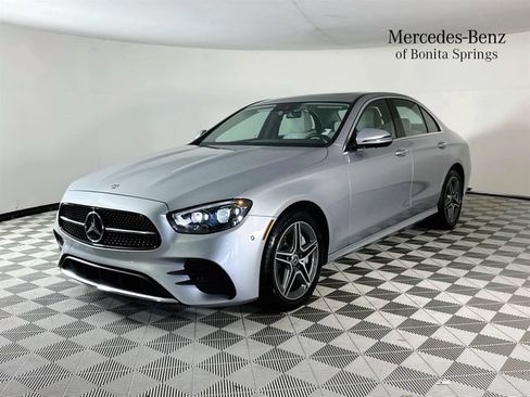 Certified 2022 Mercedes-Benz E 350 4MATIC Sedan image 3