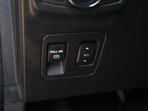 Used 2021 Ford Expedition Limited AWD/4WD image 11