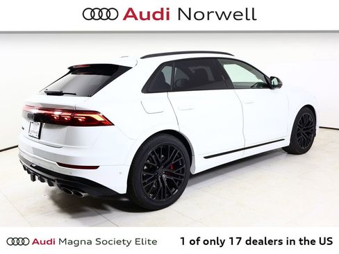 New 2026 Audi SQ8 Prestige image 19