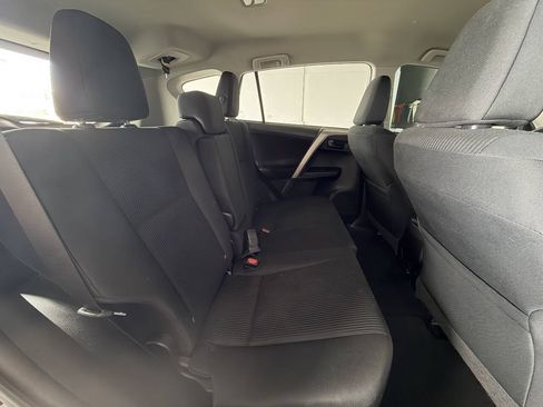 Used 2017 Toyota RAV4 LE w/ Carpet Mat Package AWD/4WD image 24