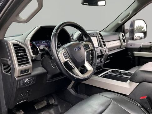 Used 2021 Ford F250 Lariat w/ Lariat Ultimate Package AWD/4WD image 12