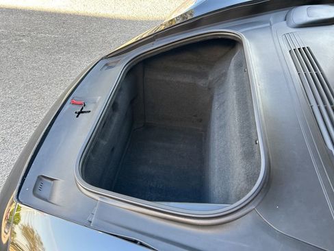 Used 2021 Porsche 911 Targa 4S Heritage Design image 18