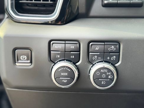 Used 2025 GMC Sierra 1500 Denali Ultimate AWD/4WD image 20
