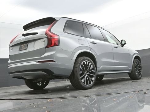 New 2026 Volvo XC90 B6 Ultra w/ Protection Package Premier image 29