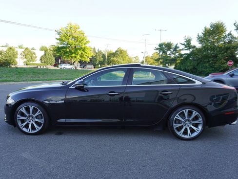 Used 2012 Jaguar XJ Supercharged RWD image 4