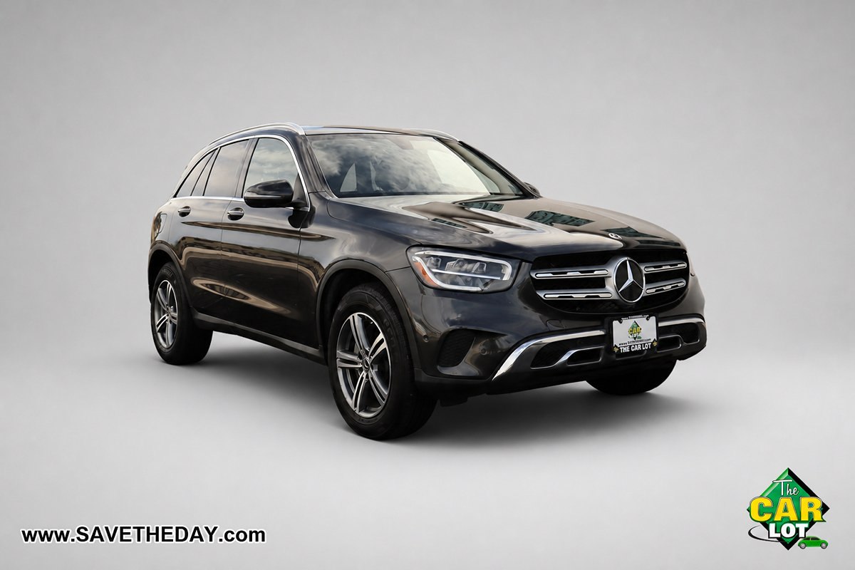 Used 2021 Mercedes-Benz GLC 300 w/ Premium Package image 10