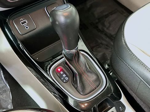 Used 2021 Jeep Compass Limited FWD image 19