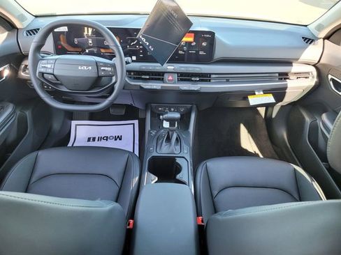 New 2026 Kia K4 EX image 7