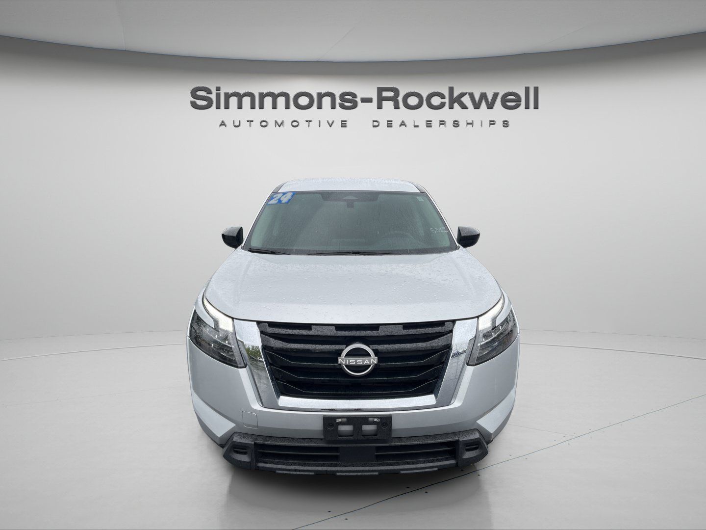 Used 2024 Nissan Pathfinder S AWD/4WD image 8