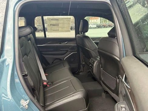 New 2026 Jeep Grand Cherokee Limited image 31