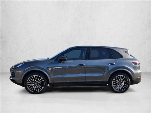 Used 2020 Porsche Cayenne image 9