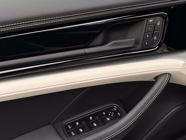 New 2026 Porsche Panamera 4 AWD/4WD image 14