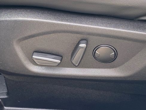 Certified 2023 Ford Edge SEL image 13