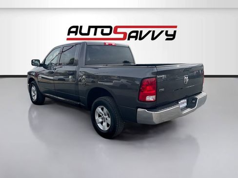 Used 2022 RAM 1500 Classic SLT RWD image 5