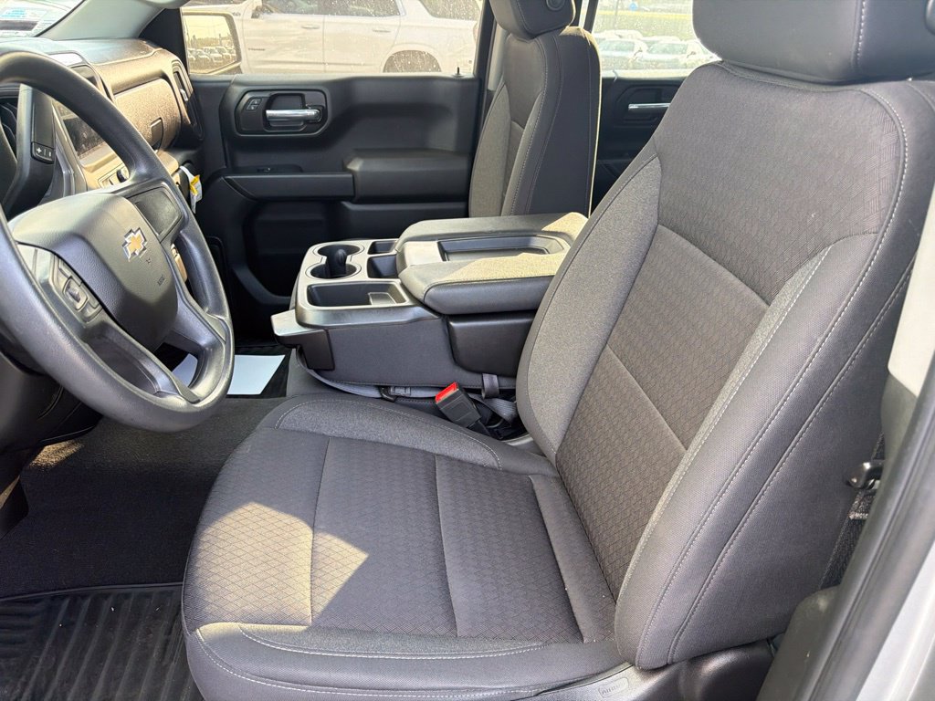 Used 2024 Chevrolet Silverado 1500 Custom RWD image 7