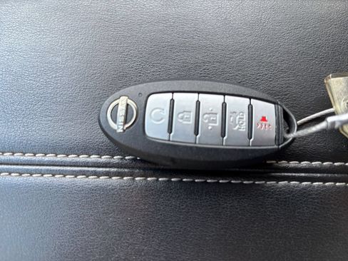 Used 2025 Nissan Altima 2.5 SV FWD image 17
