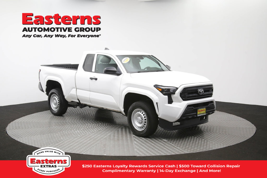 Used 2025 Toyota Tacoma SR RWD image 47