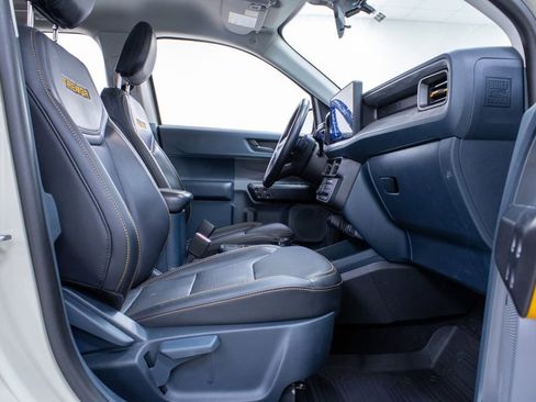 Used 2025 Ford Maverick Tremor image 19