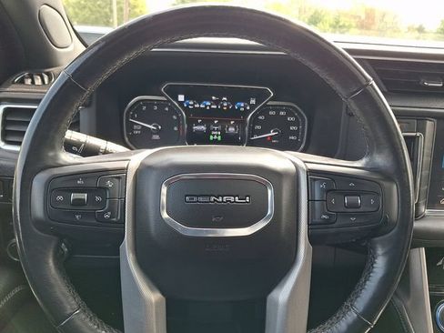 Used 2021 GMC Yukon XL Denali w/ Denali Premium Package AWD/4WD image 21