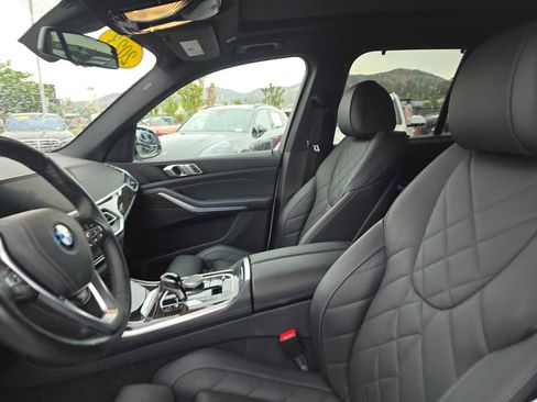 Used 2023 BMW X5 xDrive45e w/ Climate Comfort Package image 20