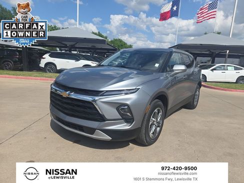 Used 2025 Chevrolet Blazer LT AWD/4WD image 1