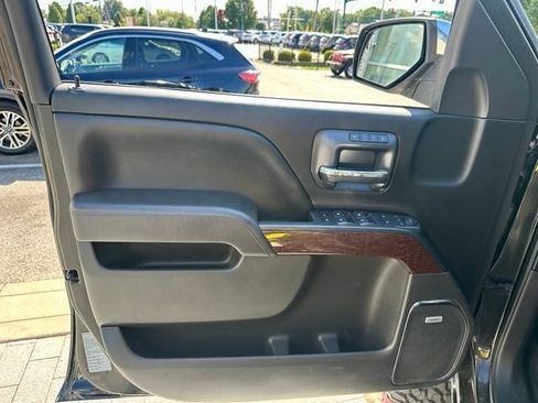 Used 2018 GMC Sierra 1500 SLT w/ SLT Premium Package AWD/4WD image 11