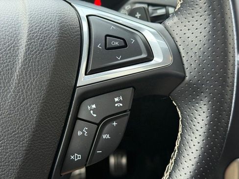 Certified 2022 Ford Edge ST w/ Equipment Group 401A image 17